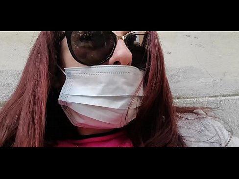 ❤️ Nicoletta heyfa xwe ji cîrana xwe hildide û di garaja wî de dişewite (Karantîna Italiantalî ya Taybet Covid19) ❌ Sluts li me ❌❤